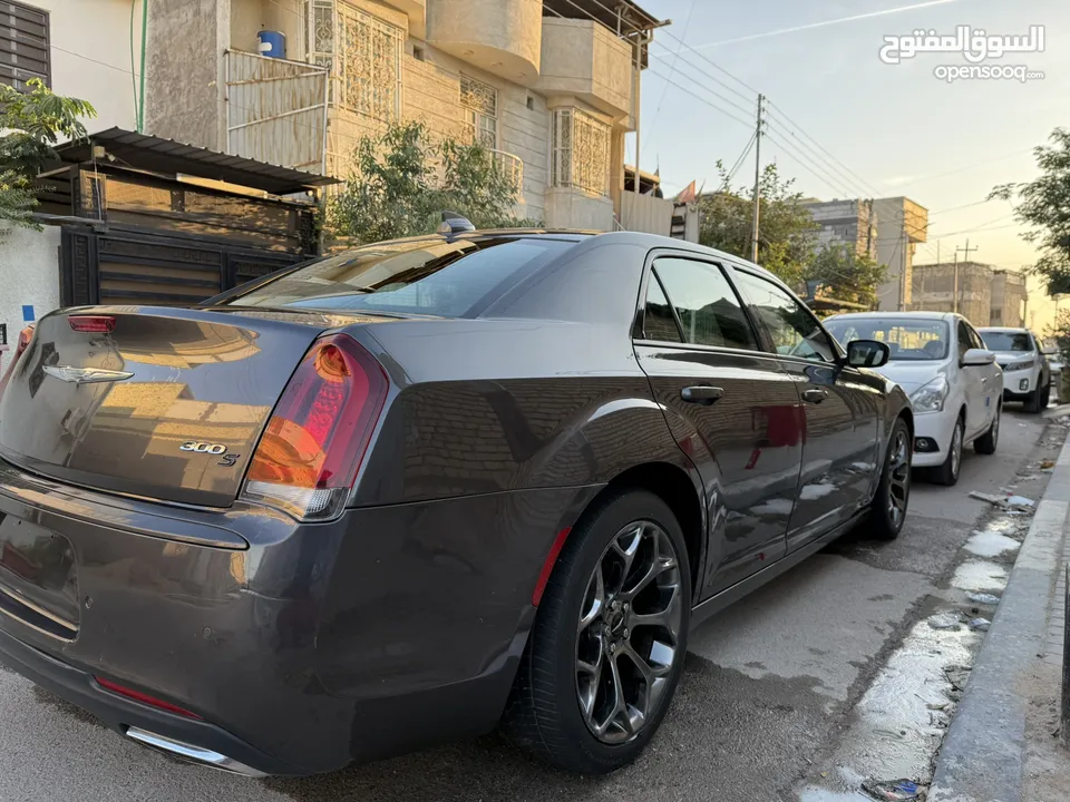 كرايسلر اوباما S300