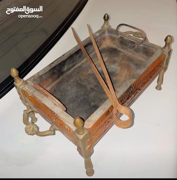 أغراض نوادر مميزة من الماضي