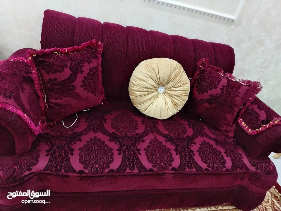 غرفة ضيوف مستعمله