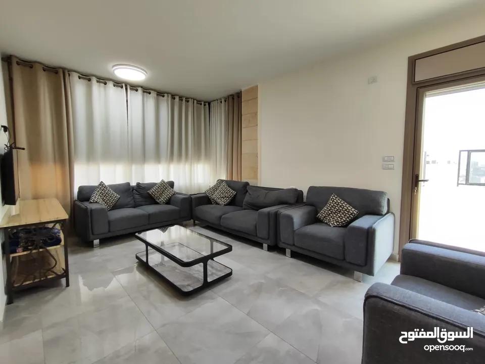 فرصة للبيع  روف فاخر في بيتونيا – جاهز للسكن