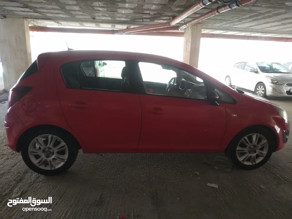 اوبل كورسا 2014