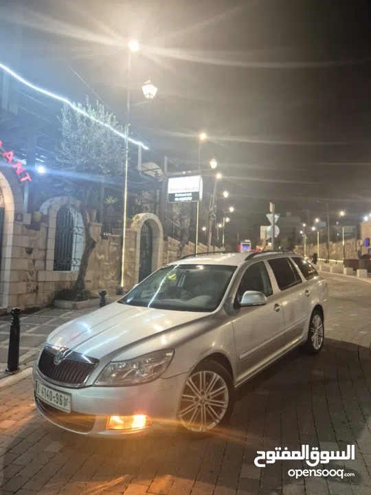 اوكتافيا ستيشن 2012 ترخيص 2012 مطور 1600 ديزل