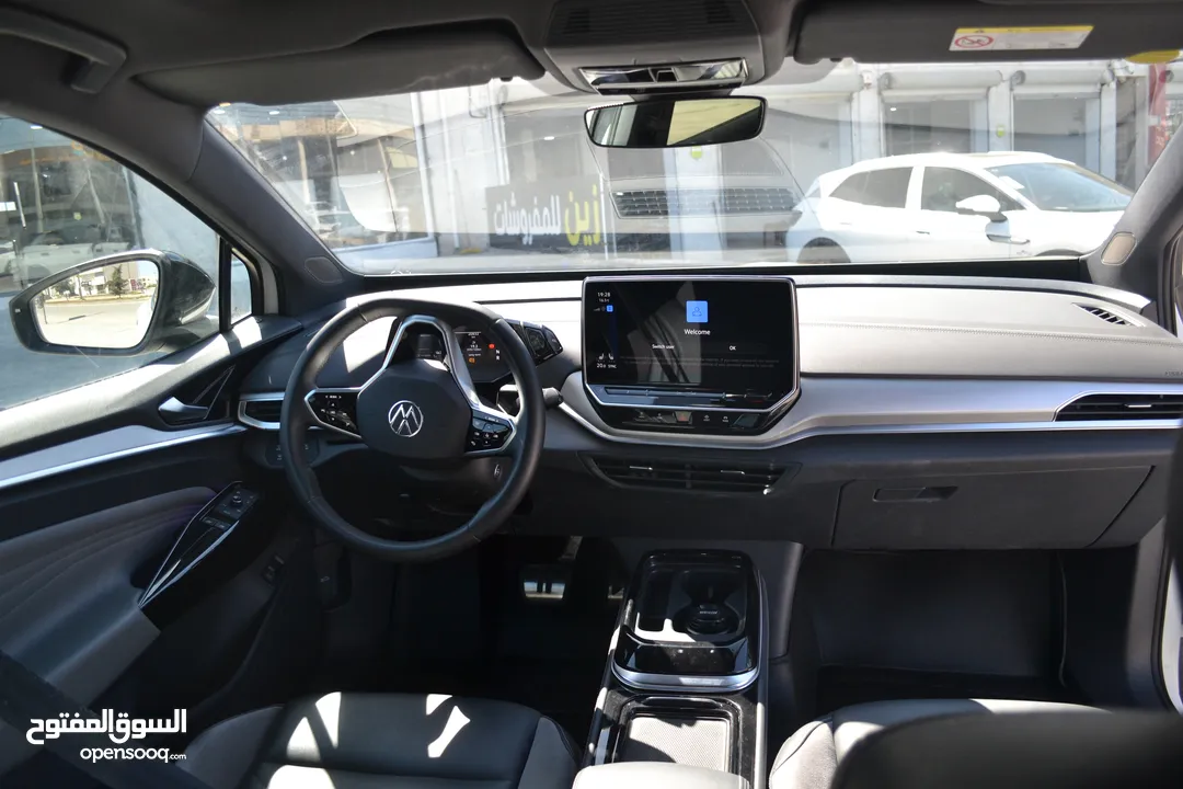 VOLKSWAGEN ID.4 CROZZ  PRO BIANO BLACK  2023 لون لؤلؤي فحص كامل