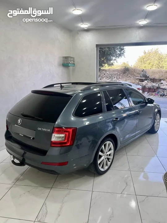 سعر حرررق Skoda Octavia/ ديزل تيربو2000 أوتومات السيارة فلل الفللل نخب ترخيص وتامين شامل