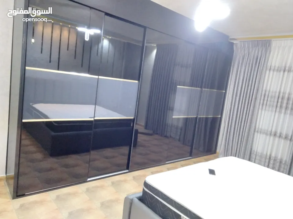 نجار متنقل تفصيل وصيانة جميع انواع الأثاث فك تركيب غرف نوم بأفضل الأسعار