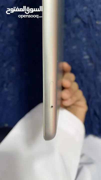 ‏iPad Air بحالة ممتازة