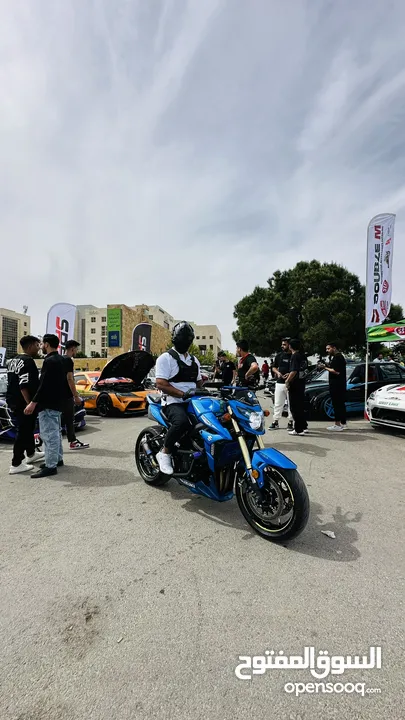 دراجة سوزوكي 750 gsr للبيع