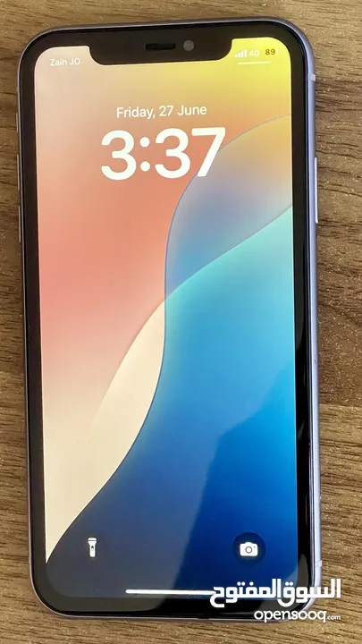 Iphone 11 64GB بحالة الوكالة