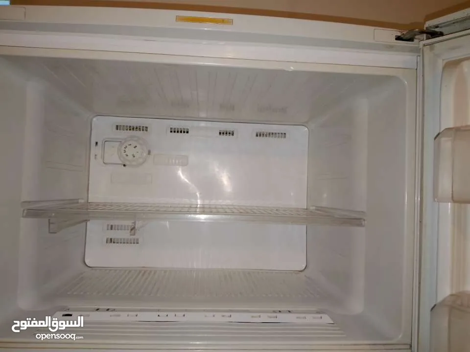 ثلاجة مستعمله نوع بيكو