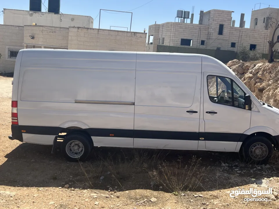 باص مرسيدس 515 موديل 2008