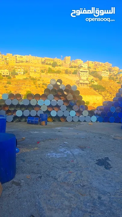 براميل حديد بلاستيك جميع الأحجام والانواع بسعر الجمله