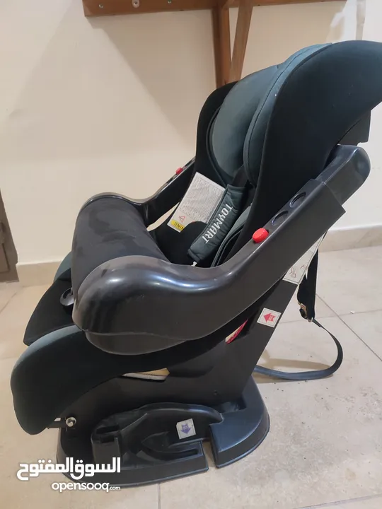مقعد سيارة للاطفال (car seat)