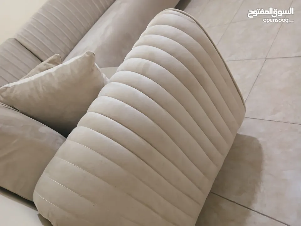 كورنر مودرن خشب لاتيه وسويد