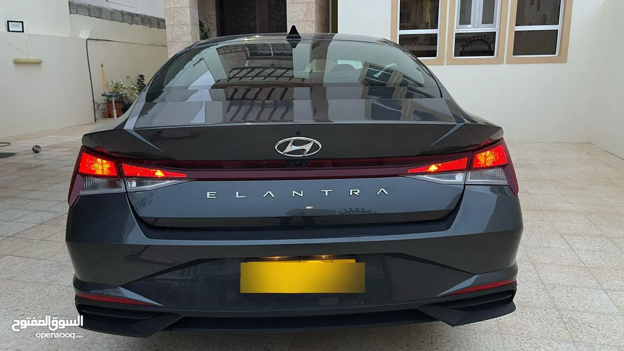 Hyundai Elantra SEL 2021