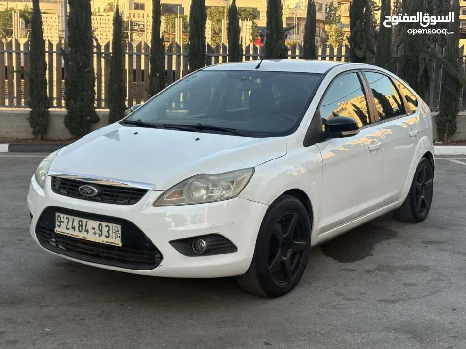 فورد فوكس 2009 السيارة نضيفة فحص نضيف استخدام قليل