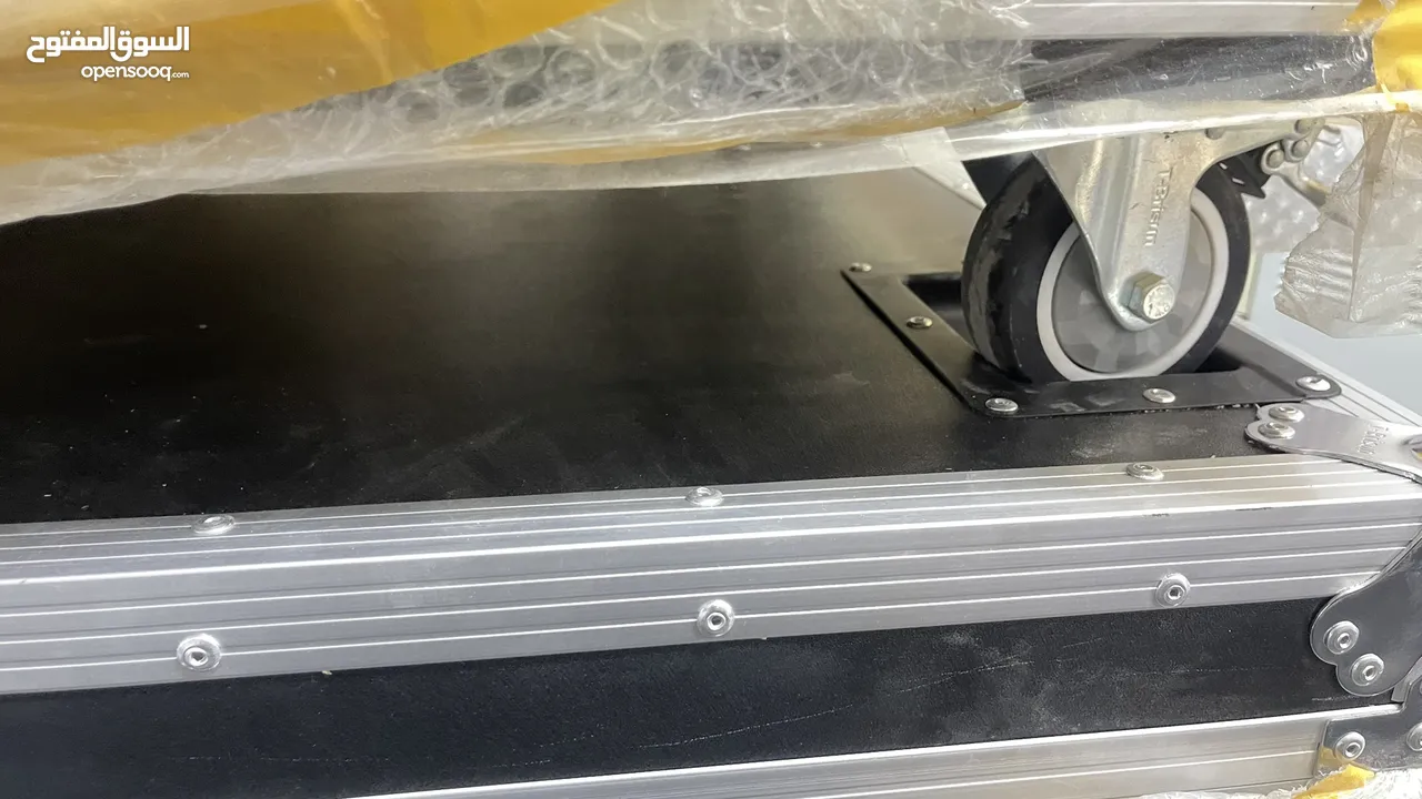 صندوق مقاوم للصدمات