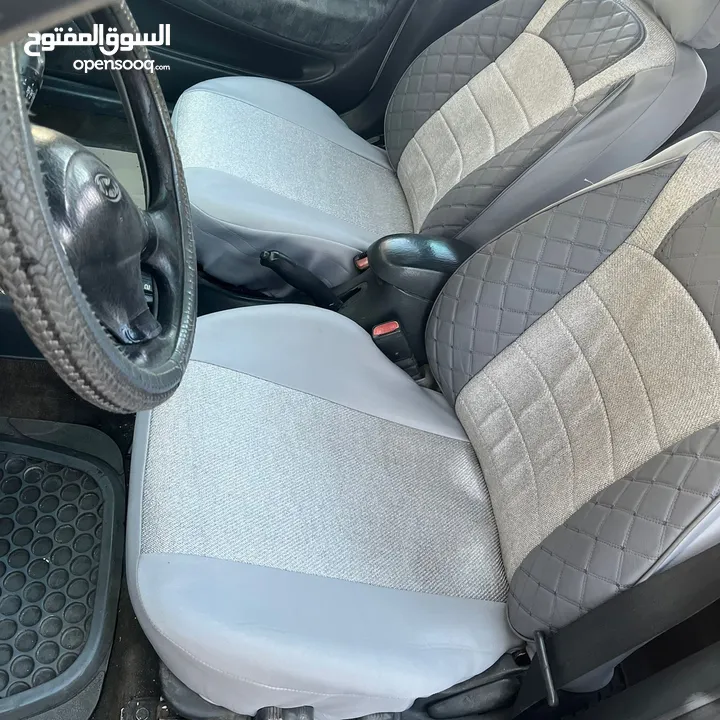 هيونداي افانتي 1996  جير اتومتيك لون سيلفر
