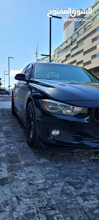 بي ام 320i السياره كهرباء مع بنزين محرك توين بور تيربو اصلي 2000cc ممكن البدل  من المالك مباشر