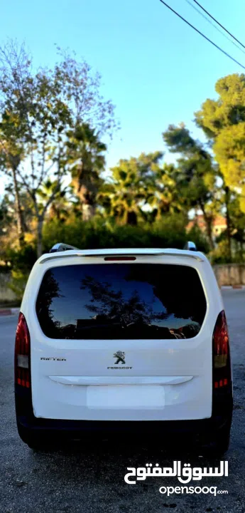 ريفتر.  يا. بلاشششششش بسعرررررر حرق حرق حرق