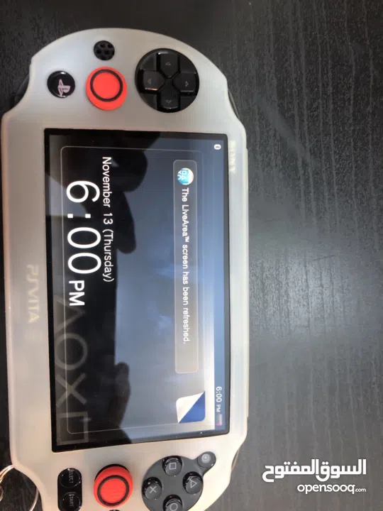 Ps vita 2000 in black colour