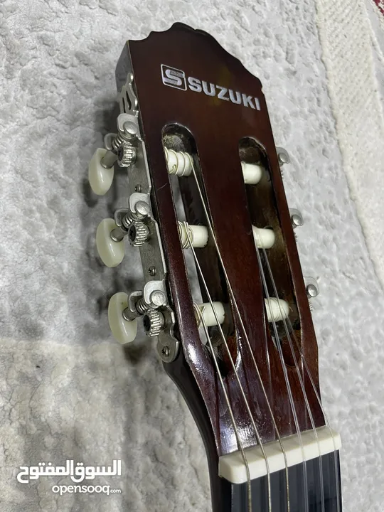 Guitar Suzuki