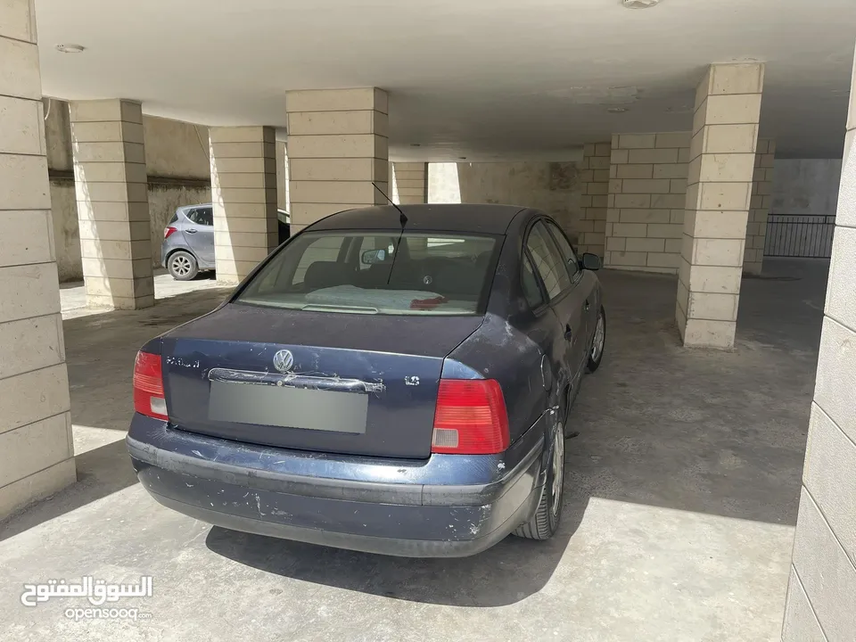 باسات 98 لون كحلي 1800 بنزين جير عادي