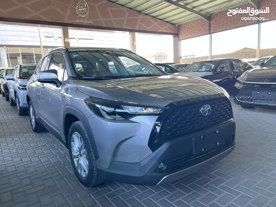 TOYOTA COROLLA CROSS 2023 ( معرض الحضر )