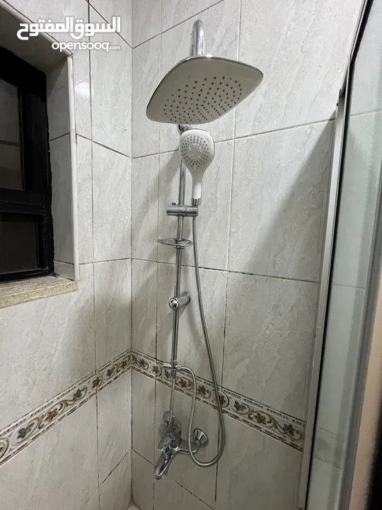 شقة مفروشة ثلاث غرف نوم للعائلات