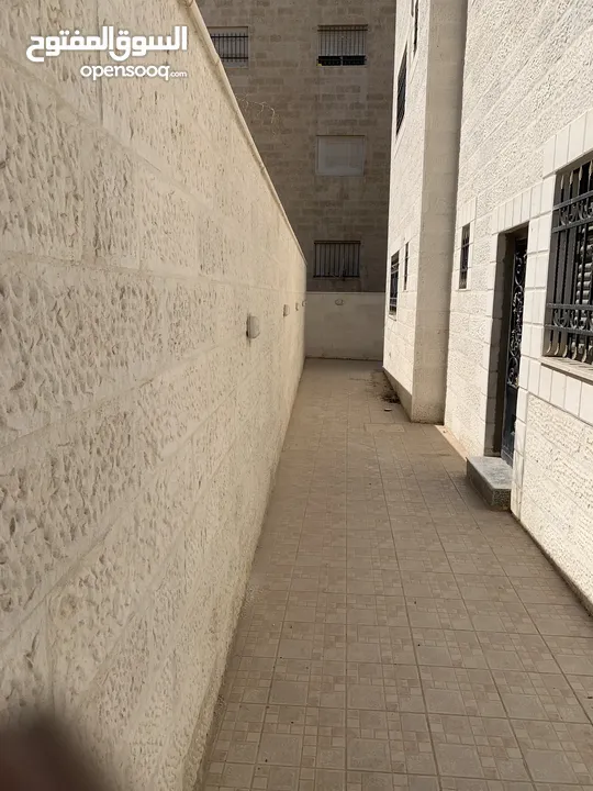 شبه فيلا للإيجار في ماركا الشمالية