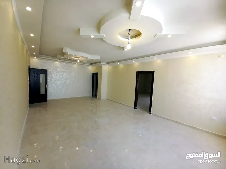 شقة غير مفروشة للإيجار 300م2 ( Property 16578 ) سنوي فقط