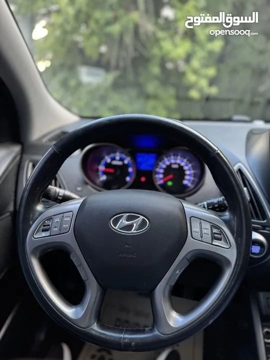 ‏ Hyundai TUSCAN 2014 • Limited Edition فل الفل مع بانورما ، عداد 88 الف اصلي فحص نخب طلاء الشركة