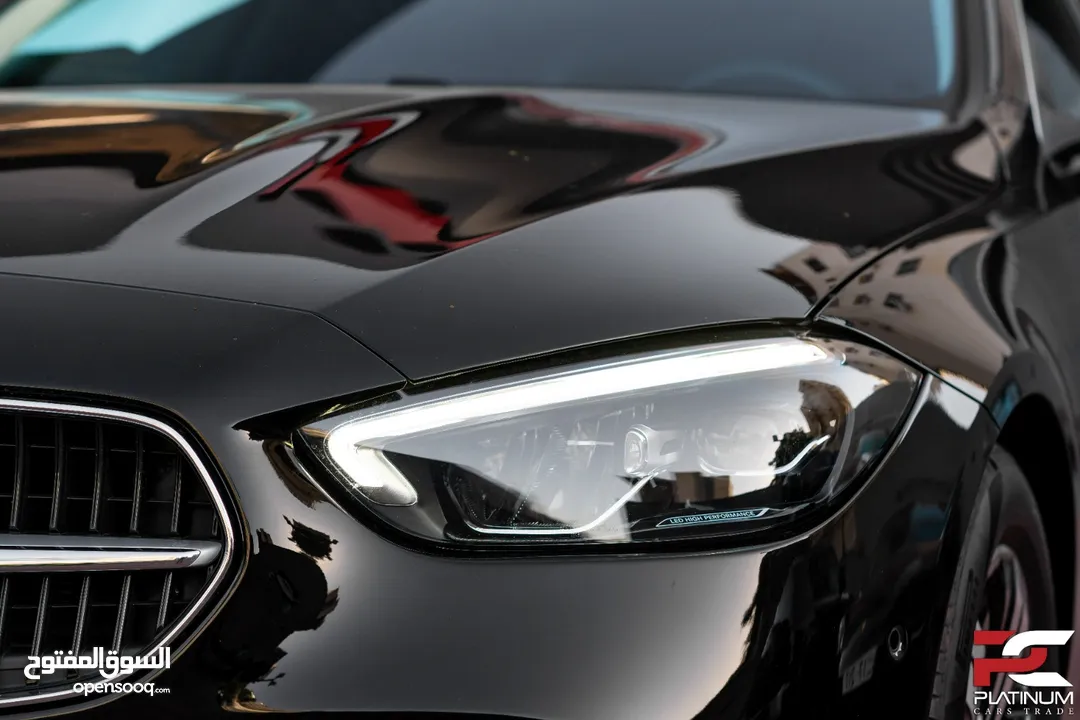 2024 Mercedes C180 – فتحة سقف – وارد المانيا للبيع