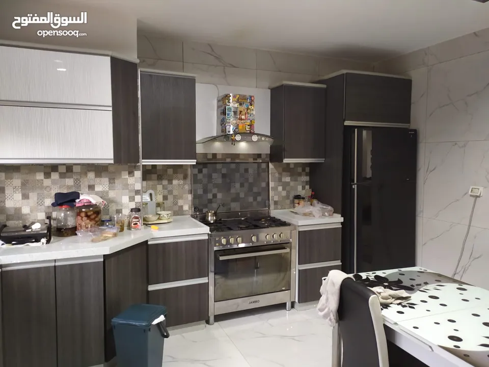 شقة فاخرة للبيع في ارقى احياء رام الله