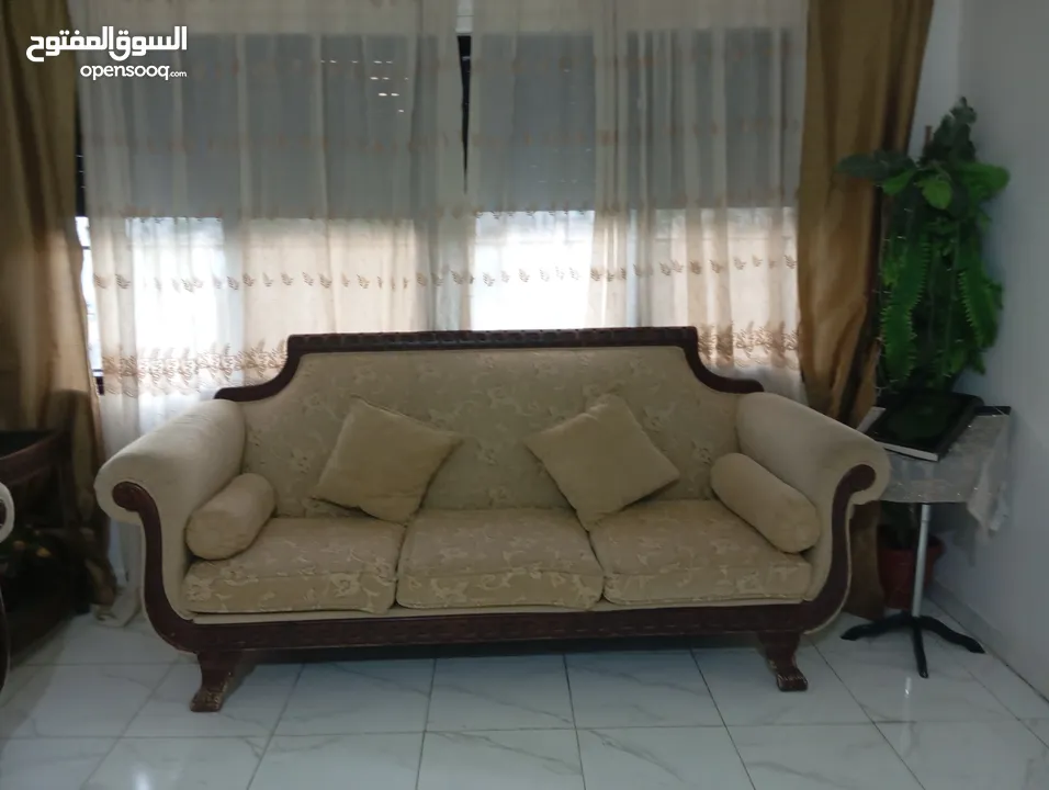 غرفة جلوس فخمة بسعر مغري خشب 7مقاعد