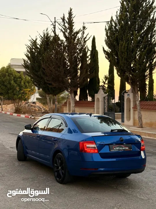 سكودا اوكتافيا للبيع اصل شركة  السيارة زي ما هي بالصور  البيع كاش او تقسيط