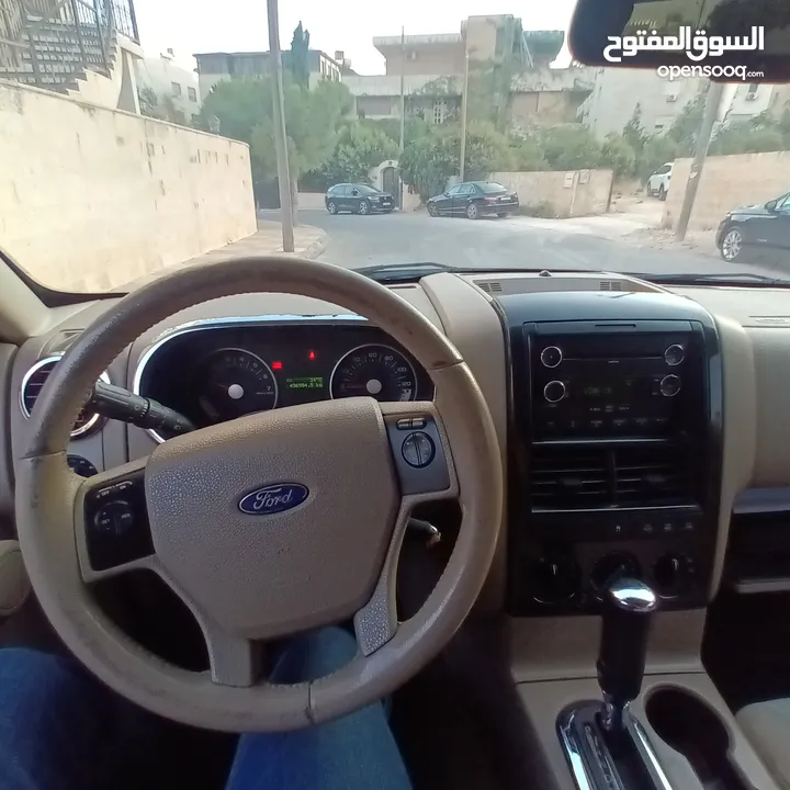 فورد اكسبلورر  فحص كامل بحال الوكالة  7 مقاعد