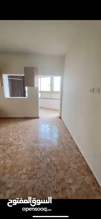 شقة للتجار في ام الشرايط