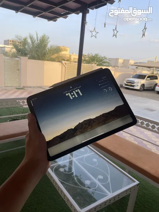 ‏iPad Air 5 كيف حال ممتازة لون سلفر