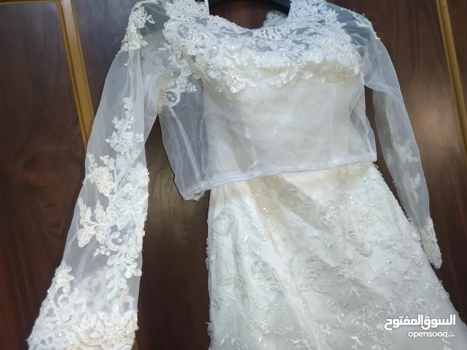 فستان عرس ابيض امريكي فخم مستعمل للبيع
