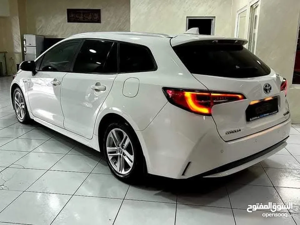 Toyota Corolla Station Hybrid 2021 بطارية ليثيوم