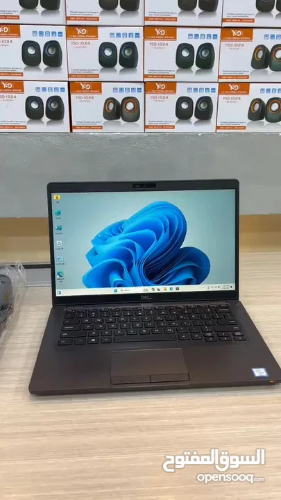 يابلاش لب توبات ديل  COER I5 8TH  RAM 16GB  M.2 512GB  بمواصفات ممتازه جدا فقط