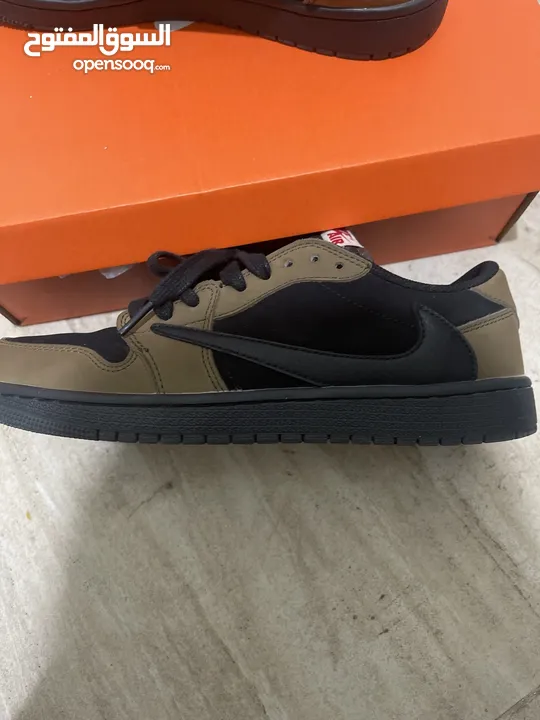 حذاء ترافس سكوت nike air jordan 1 low