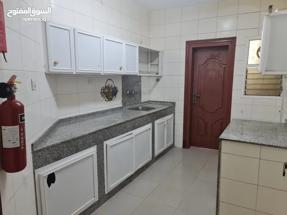 Spacious 2 BR flats with A/c's at Ruwi, near Cleopatra Showroom.
