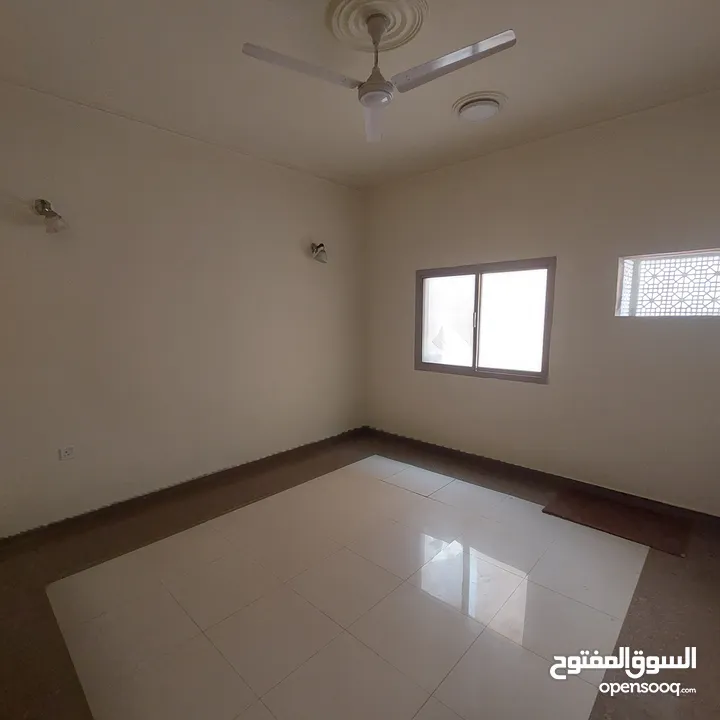 شقة للإيجار في منطقة جد علي بالقرب من البحر  Flat For rent in jid ali near the sea