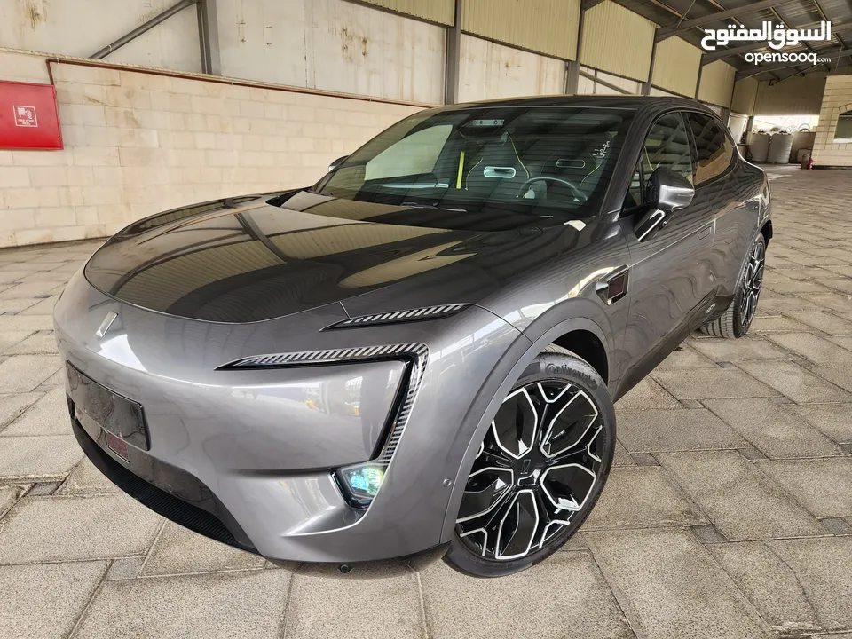 شانجان افاتار موديل 2023 AVATR 11 دفع كلي AWD وثنائي