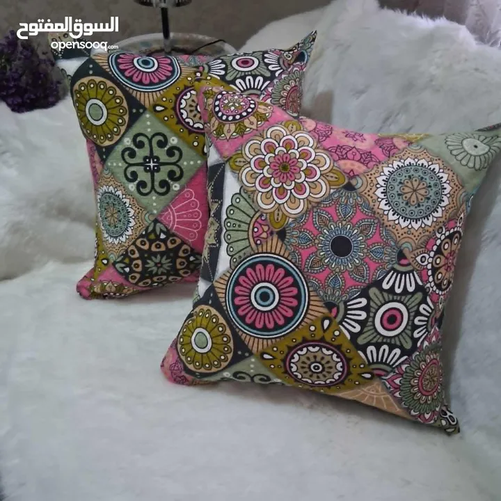 كوشنز كنب ووجه مخدات ومفارش للطاولات