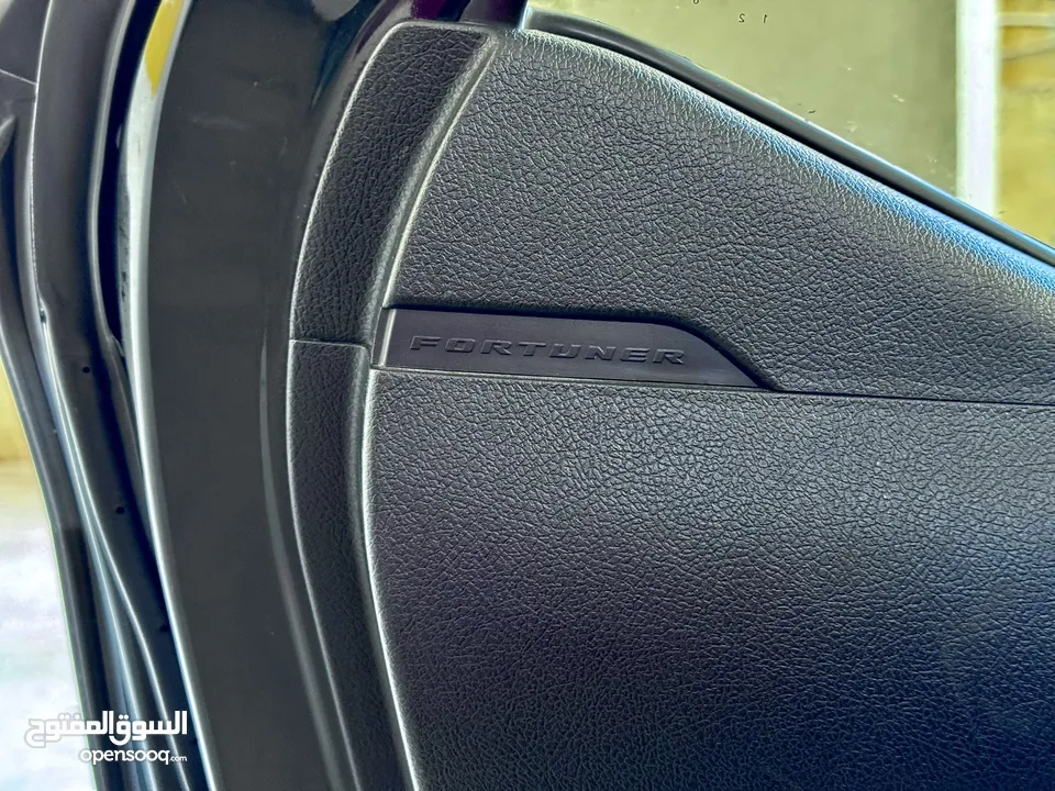 Toyota fortuner 2018 l