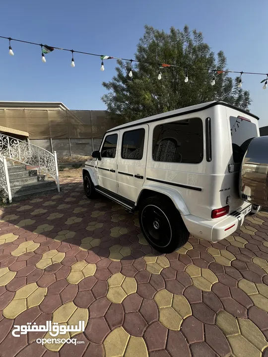 Mercedes G 550