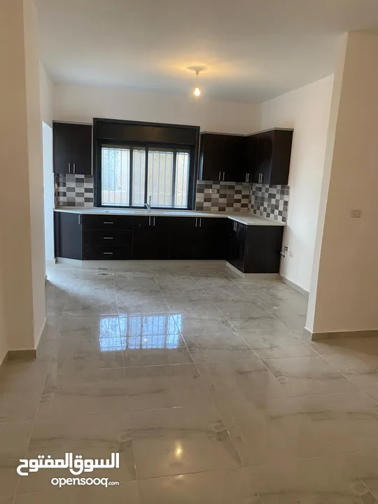 شقة للإيجار بمساحة 160 متر في البالوع