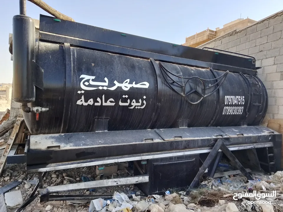 جره صهريج زيوت عادمه